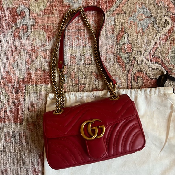 Gucci Marmont Matelassé Mini Bag - Picture 8 of 14